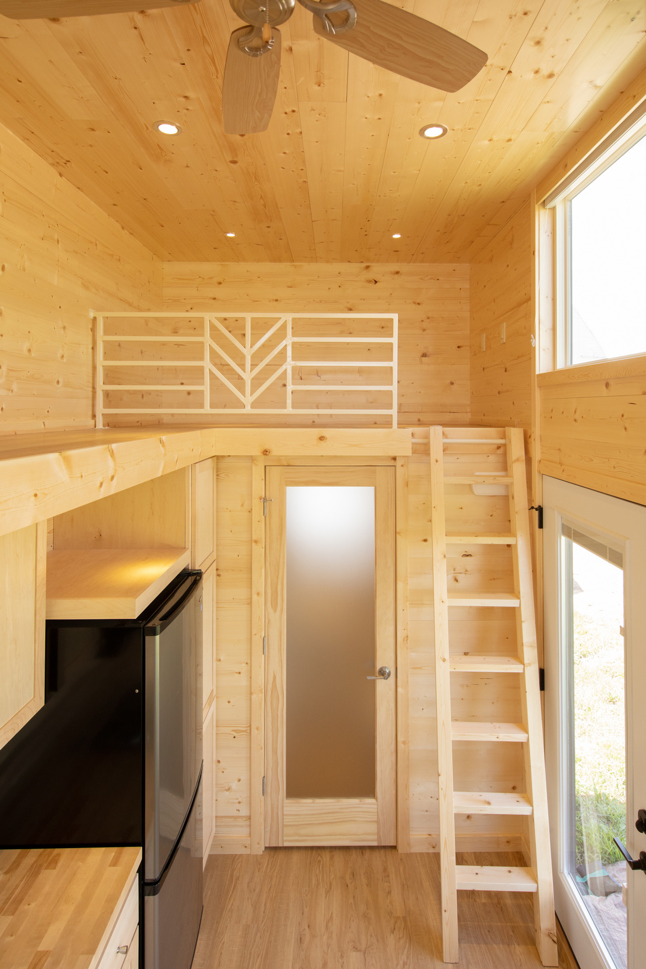 dreamhousetogo:The Escape One with Porch by ESCAPE
