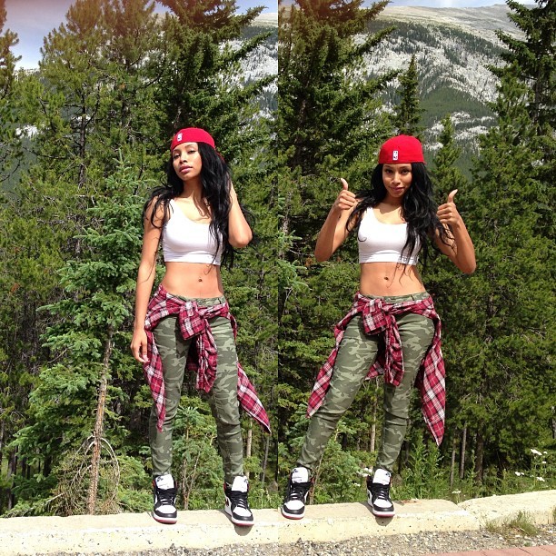 fashionistaswonderland:  Felicia 