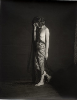 mudwerks:Corinne Griffith 