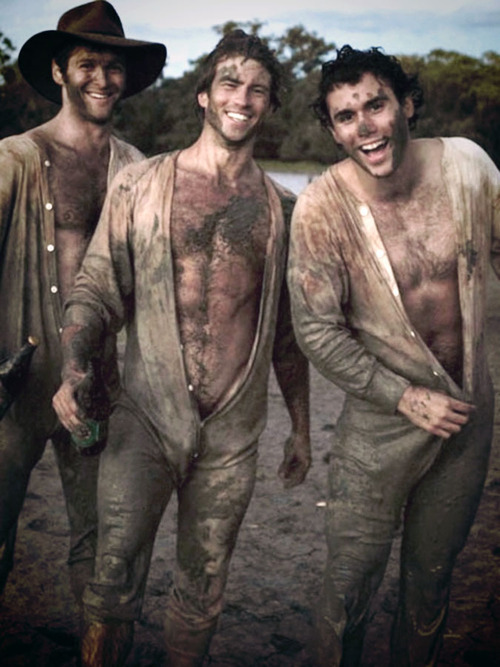 ultraboyhunter:  Daddy Says: Happy Thursday’s Children!  Thursday’s Child may have far to go, but he never has to go alone.