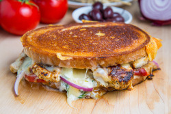 foodopia:  chicken gyro sandwich: recipe here 