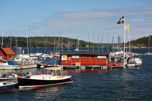 Shell filling station on the water at Saltsjöbaden