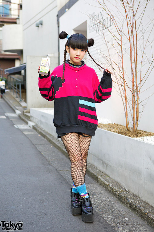 Always cute Rinyo from Nadia Harajuku wearing a sweatshirt from the Harajuku vintage boutique Punk C