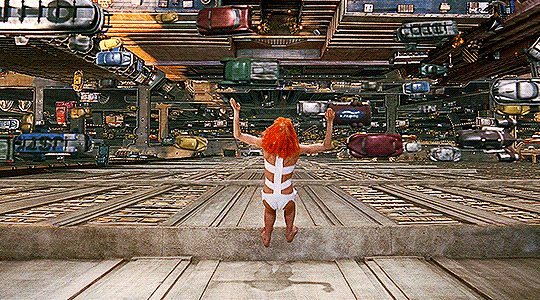 neillblomkamp:  The Fifth Element (1997) Directed by Luc Besson