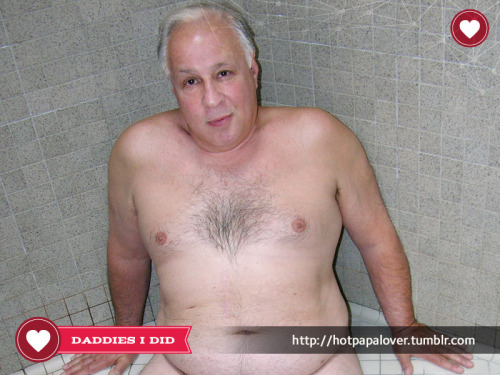 Daddy loved bathroom action!