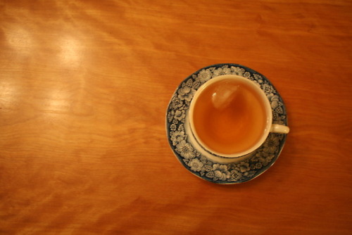 teatimewithemma:kcnobls:A few weeks ago, I found this tea cup at Goodwill. There was practically a w