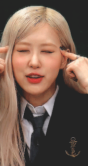 dd35a57d22a7ac4f001fafd233dde856e5395a59.gifv