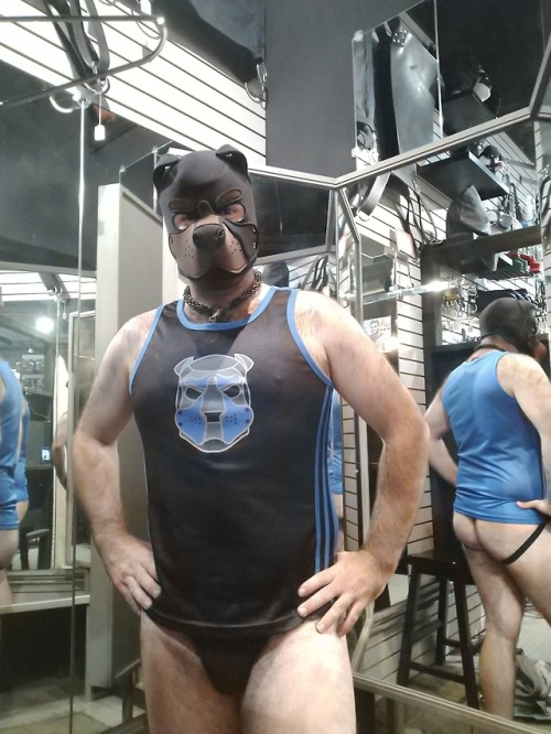 infamousdiesel:  I love this new shirt I got at Doghouse Leathers.