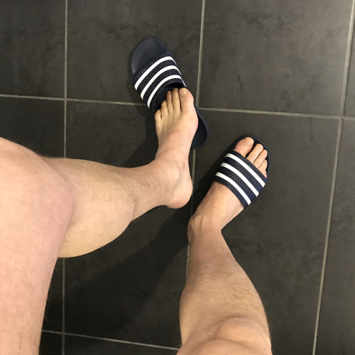 More photos of my feet:  http://FeetLoverCH.tumblr.comFollow me on Instagram: http://instagram.com/f