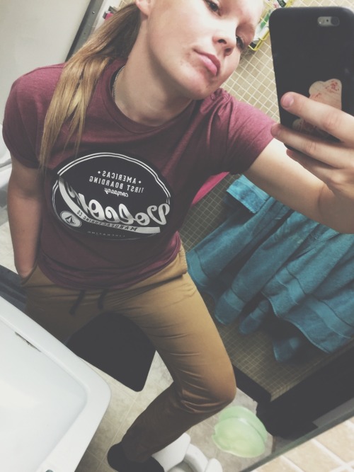 madewithreallem0ns:  Brought out the khakis today. 😎