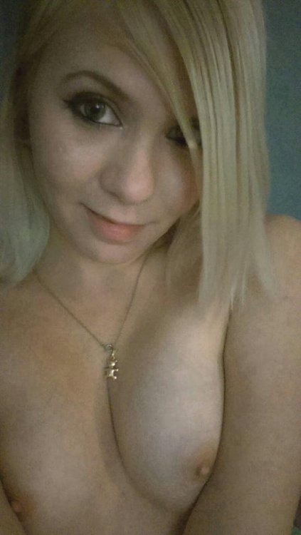 XXX namedselfies:  Olivia Kasady photo