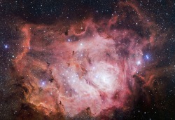 just&ndash;space:The VLT Survey Telescope at ESOs Paranal Observatory in Chile has captured this richly detailed new image of the Lagoon Nebula  js