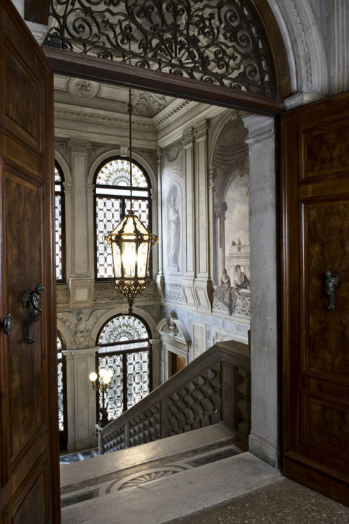 speciesbarocus: Aman Canale Grande Hotel, Venice. &gt; Photo by Aman Canal Grande Hotel [x]