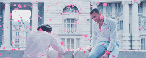 thunder-thiefs:The Last Shadow Puppets - Miracle Aligner music video.