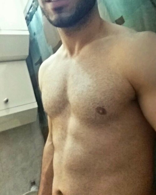 bisexxxuwell:  Wouldn’t you like to know…
