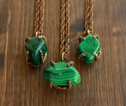 etsyfindoftheday:etsyfindoftheday 2 | 3.11.15malachite