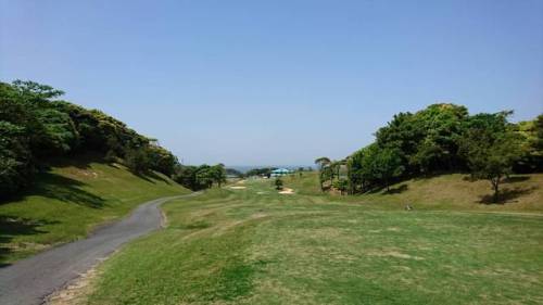 5月7日(日)のゴルフ #ユーアイゴルフクラブ宗像  #福岡県 #よい天気 #黄砂まみれ #あいかわらず風が強い