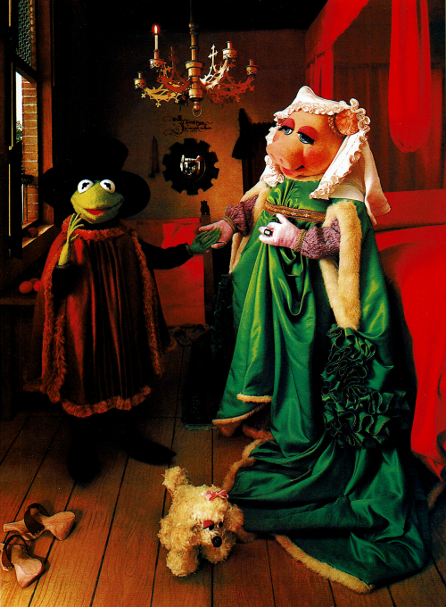 muppetationalcollectables:Miss Piggy’s Treasury of Art Masterpieces from the Kermitage Collect