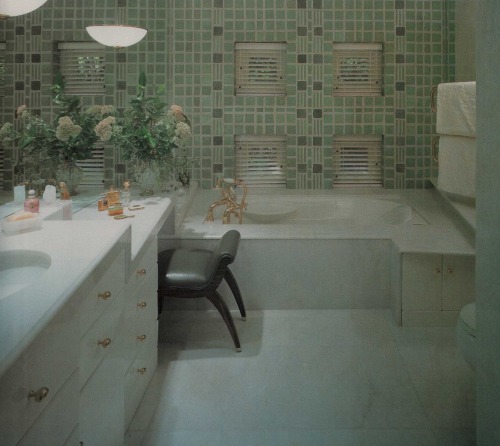 vintagehomecollection: Bathroom Styles, 1995