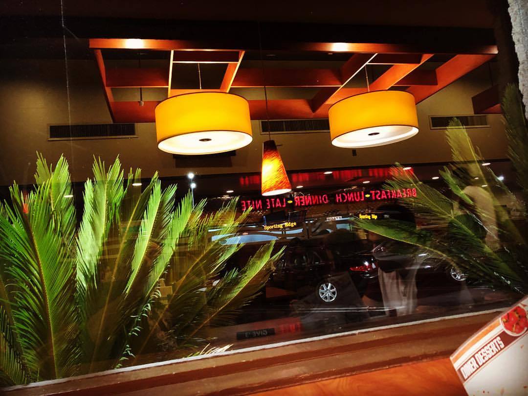 Denny’s #reflections  (at Denny&rsquo;s)
