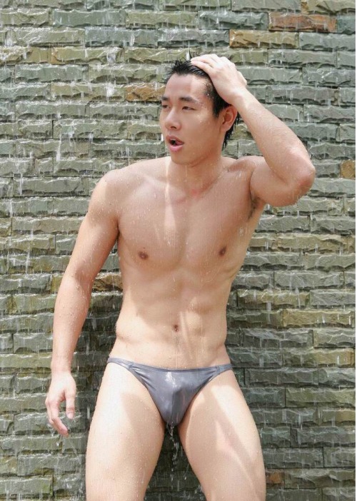 Viva!Asian hunks!