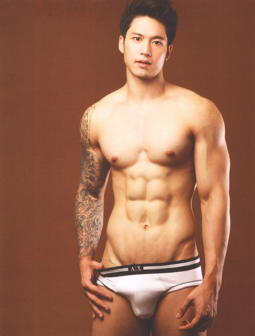 999roses:  sashatriman:  Nopporn Choomalai for Attitude Thailand November 2011  Sexy hunk: Nopporn Choomalai 