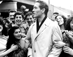  Paul Newman during the filming of “Paris