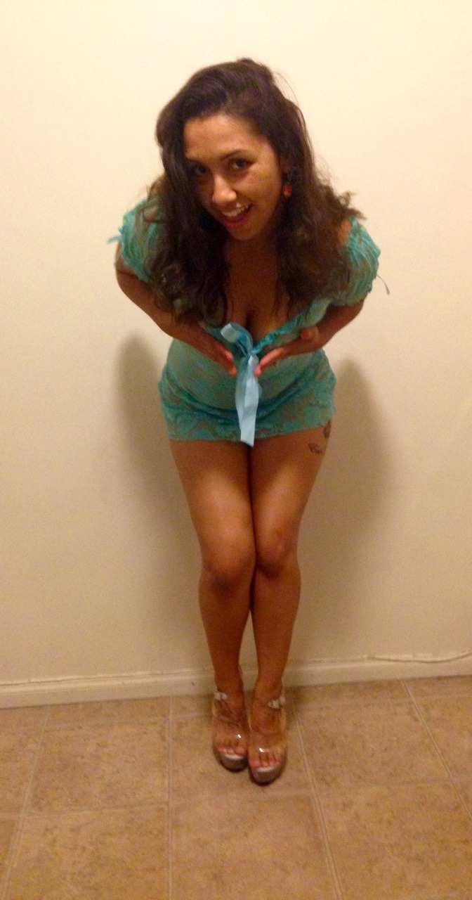 ilovelatinas69:  Got a really great submission, what u guys think?  Submit @ soverign1990