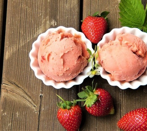 Vegan Strawberry Ice Cream Recipe