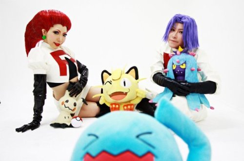 james-team-rocket: Wonderful japanese cosplay.SOURCE: twitter.com/rin_kt