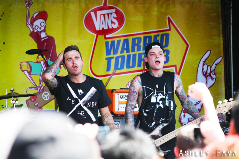 bornrenegade-deactivated2015020:  Joel &amp; Ahren of The Amity Affliction Vans