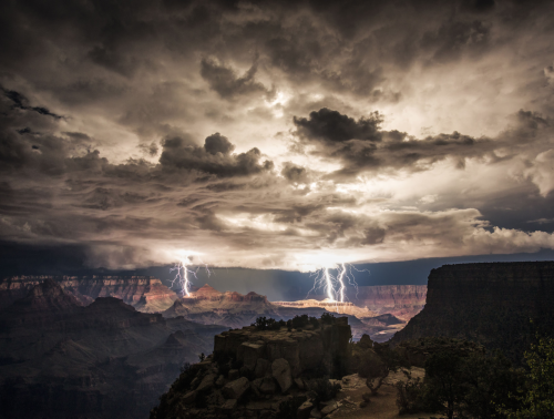 nubbsgalore:  lightning strikes the grand canyon. photos by (click pic) travis roe, dan ransom (timelapse), rold maeder, gerard baeck, david ponton, doug koepsel and adam schallau 