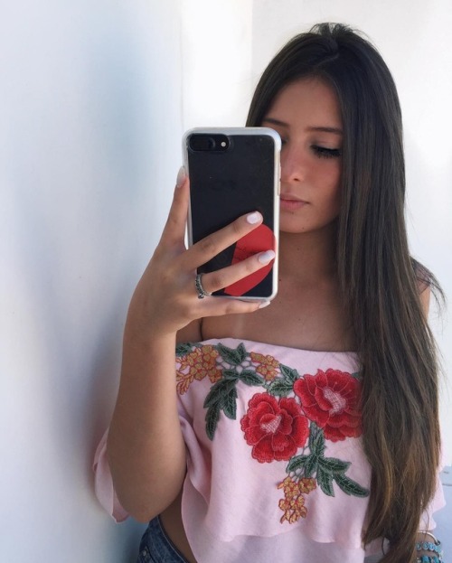 http://streetgrl.tumblr.com/post/161825290117