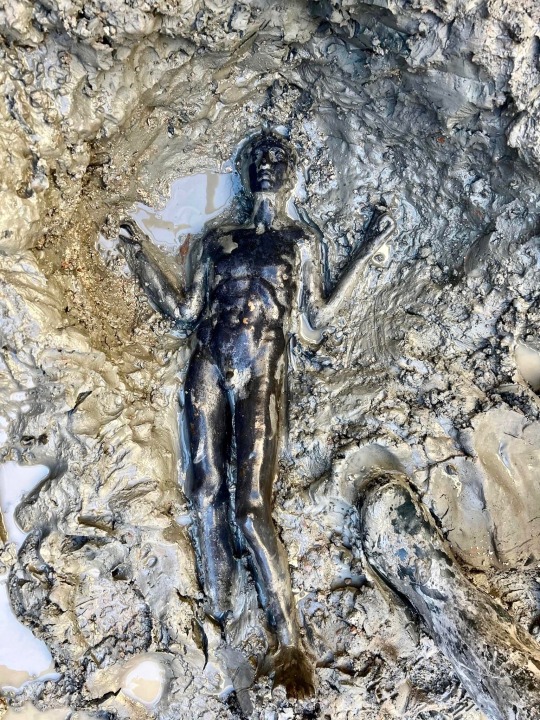 XXX elixir:A trove of 24 bronze statues was just photo
