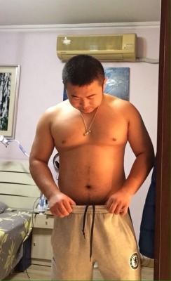 https://69.media.tumblr.com/70f42e6d57fbf58e30dbe04e0dad4761/tumblr_nnrinmZCbn1tk4z74o1_500.jpg