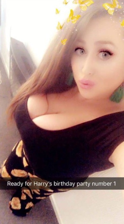 This girl’s snaps make my dick a whole different kind of hard.