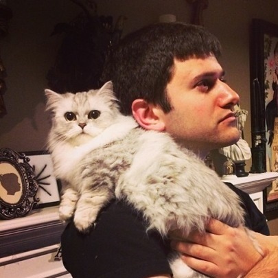 disheveledcollegeprick:  i can’t stop laughing at this picture of barry and arin’s