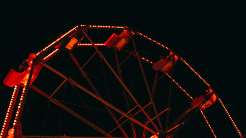 Ferris wheel, late night shopping, Steyning.