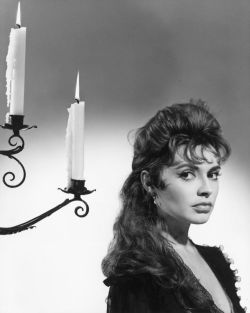 kimberlylindbergs:RIP Yvonne Monlaur (1939-2017) - seen here in   Terence Fisher‘s magnificent The Brides of Dracula (1960)