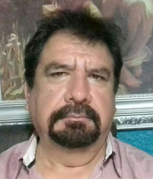 batosculiacan: Mayate culichi.  Maduro vergon de culiacan vive pal rumbo de barrancos y tiene un puesto de hamburgesas. Gracias por sus aportaciones, sigan mandando mas. 👍