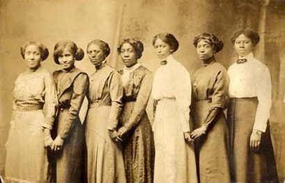blackladyjeanvaljean:howtobeterrellagain:  dbvictoria:VICTORIAN WOMEN OF COLORThese