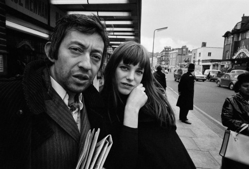 thegoldenyearz:  Serge Gainsbourg and Jane Birkin by Ian Berry, London, 1960s