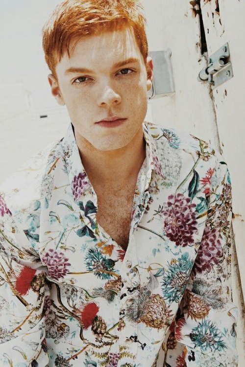 ★ ·.·´¯`·.·★ [ Cameron Monaghan ] ★·.·´¯`·.·★