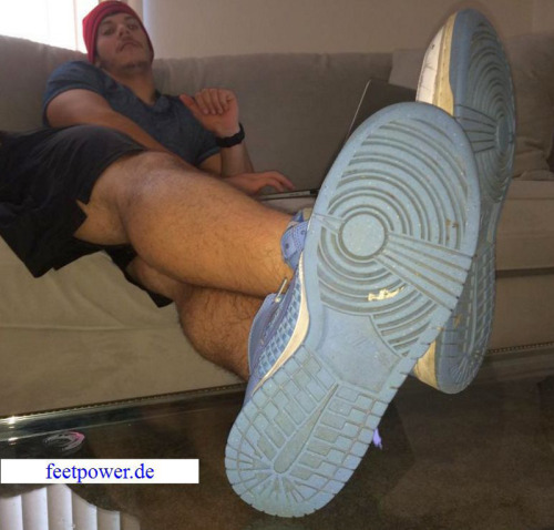 spanishfagworshipstraight:  Lick them clean fucking queer or I’ll crash your sick face