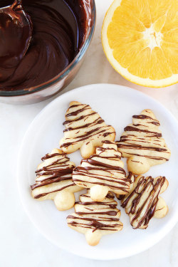 foodffs: ORANGE CHOCOLATE SPRITZ COOKIES Really nice recipes. Every hour. Show me what you cooked! 
