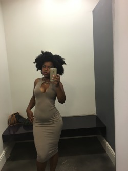 iamhannalashay:  brownbbygirl:  is this dress