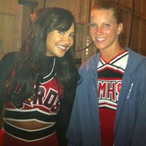 brittztana:Heya pics from the beginning of Glee season 4 to the end of Season 4.