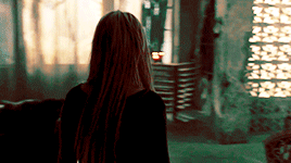 kingroan:The 100 Meme : [¼] locations ↬ the commander’s bedroom