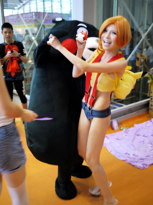 ero-cosplay:  ASDFGHJKL. Sexy Cyborg