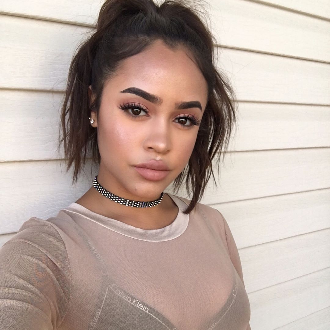 fashionistasrus:  Instagram: mariabethany